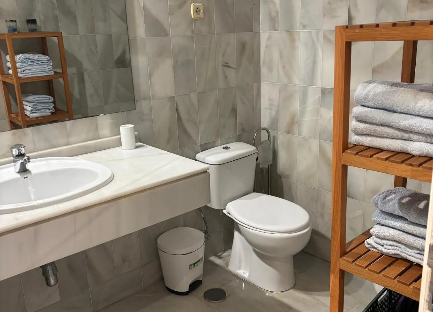 Ola Blanca Carihuela Apartamento Torremolinos 0*,  Spain